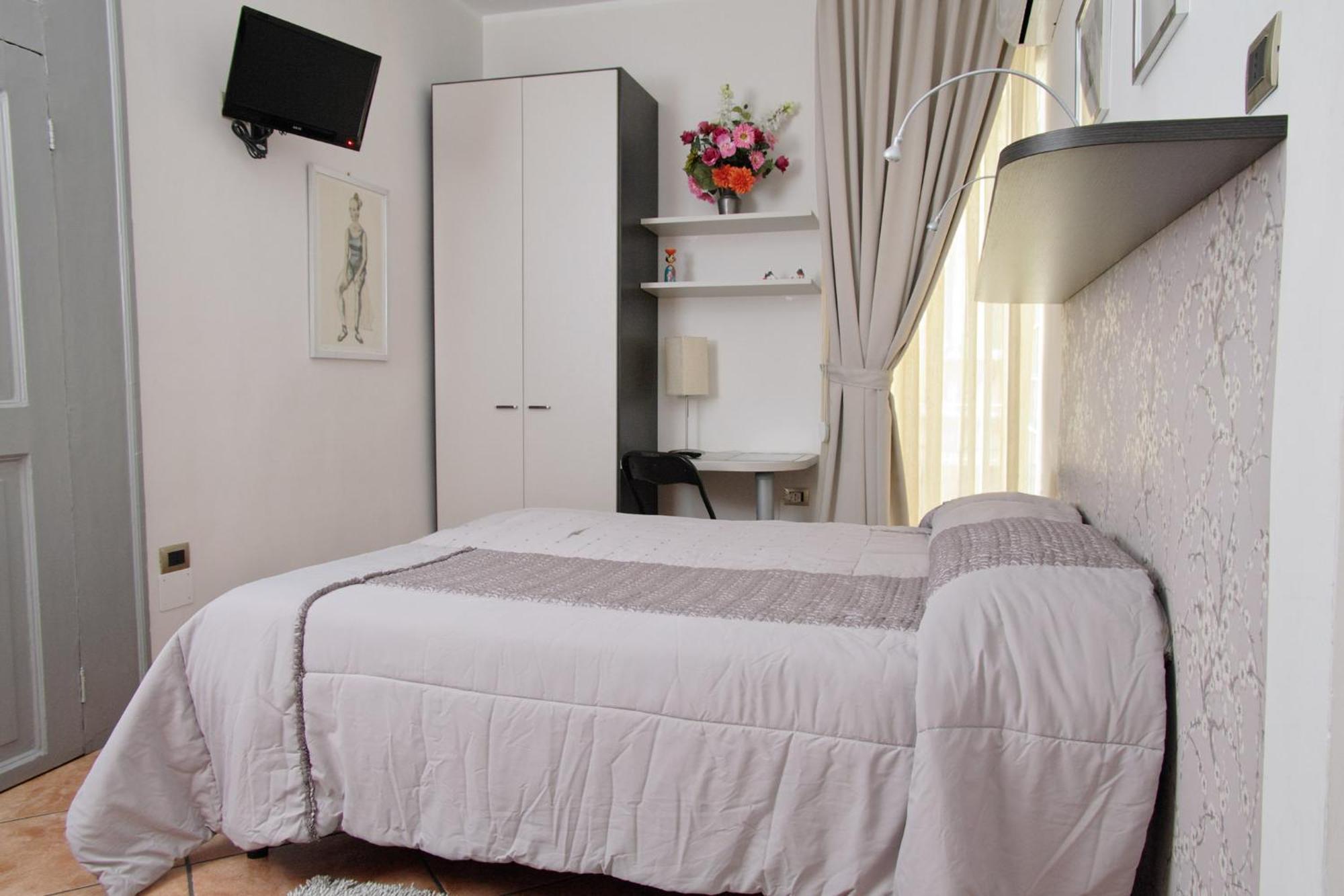 B&B Napoli Plebiscito Exterior photo